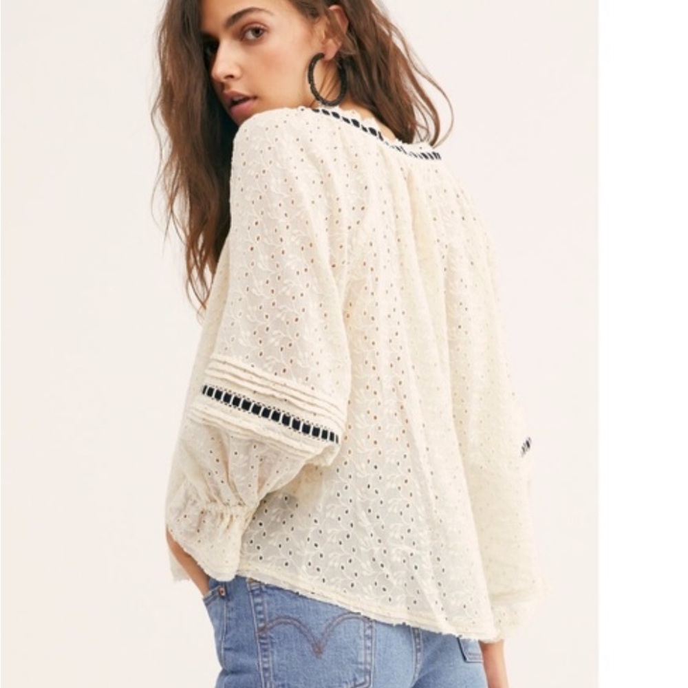 NWT Free People Darcy Eyelet Blouse - Picture 2 of 13